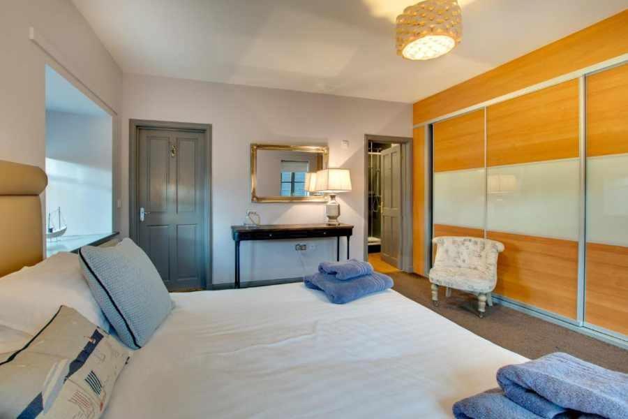 Goldenhill Retreats Hotel Bamburgh Exterior photo