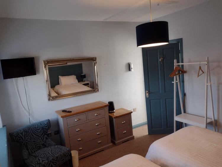 Goldenhill Retreats Hotel Bamburgh Exterior photo